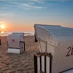 Strandblick 2 *